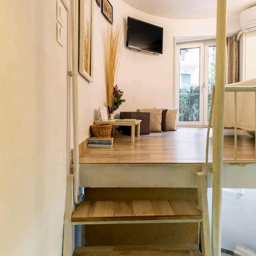 Acropolis Elegant Maisonette By Lodgespot Athén Kültér fotó