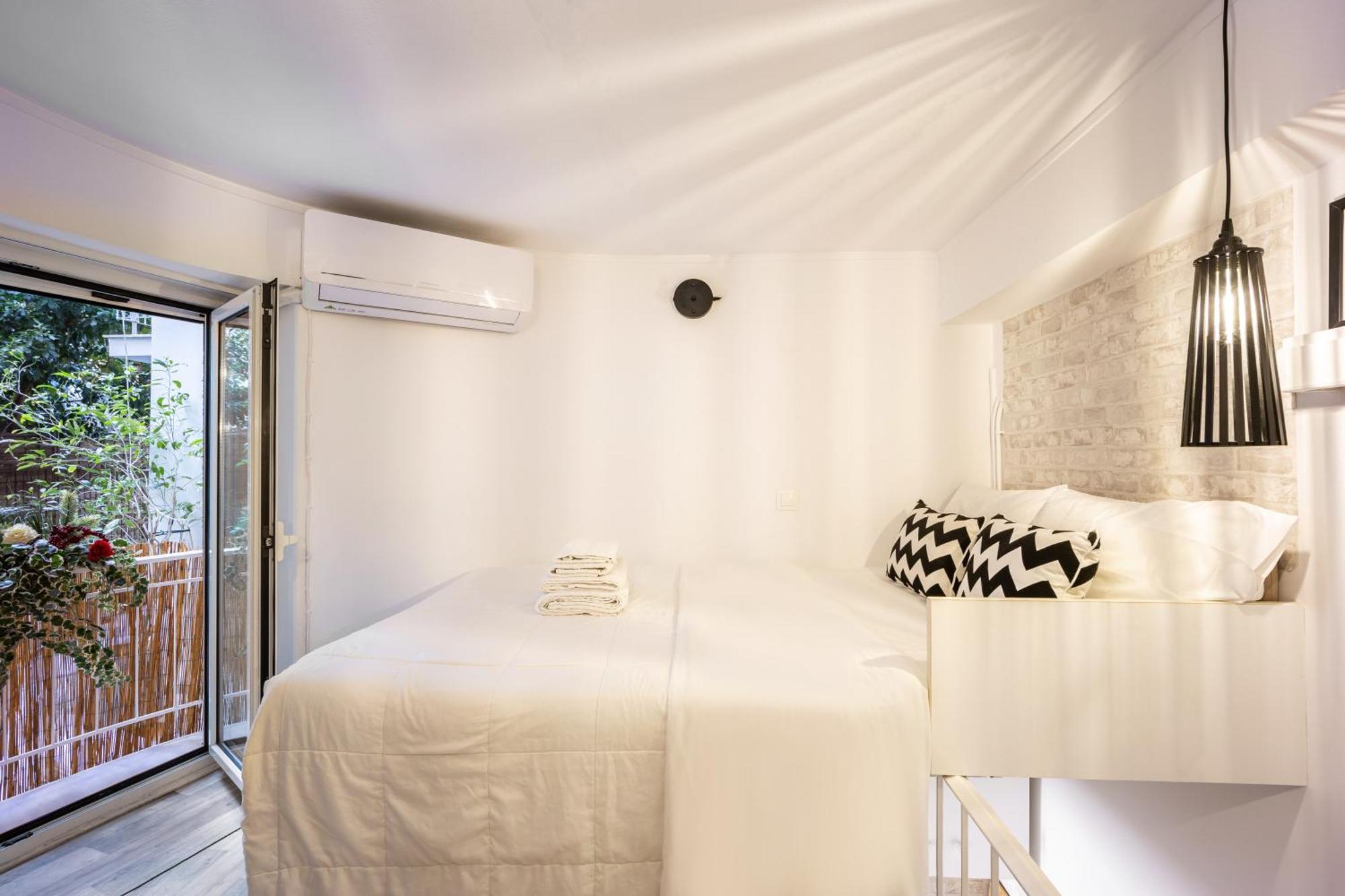 Acropolis Elegant Maisonette By Lodgespot Athén Kültér fotó